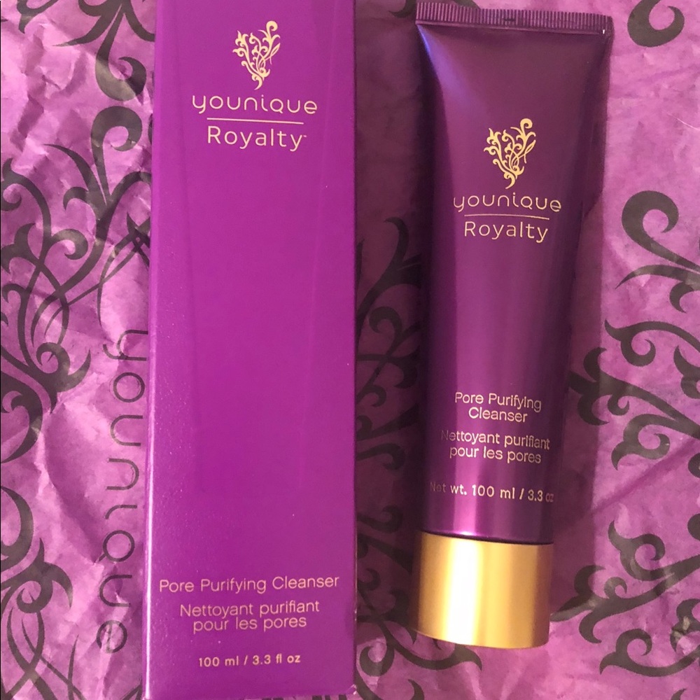 Younique Pore Purifying Cleanser